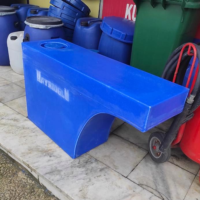 150 lt karavan su deposu