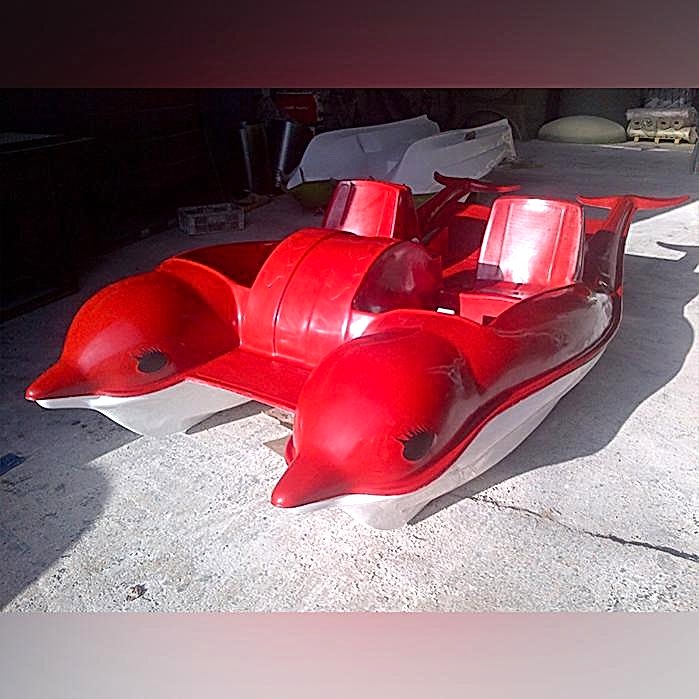 kırmızı yunus deniz bisikleti